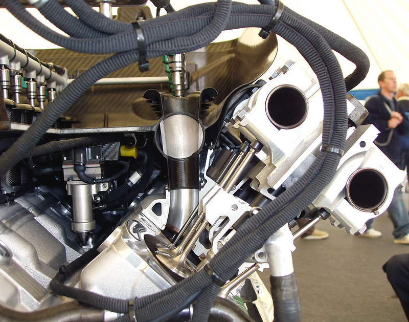 Illustration for article titled ITBs And Engine Porn Mega-Gallery